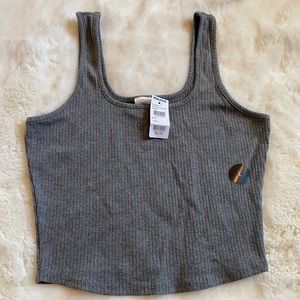 Tilly’s crop tank